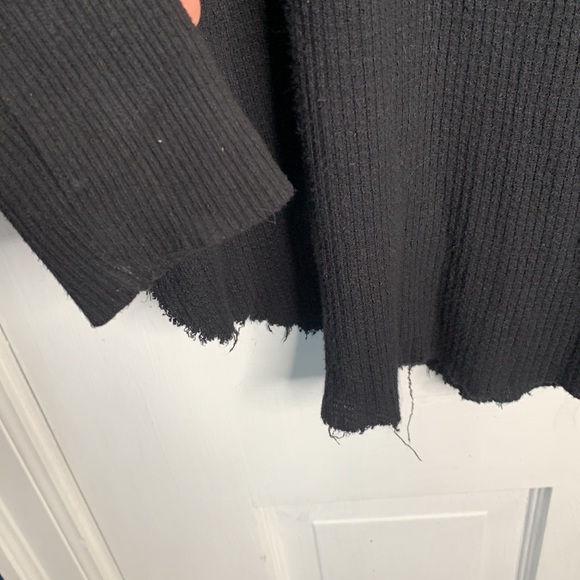 Free People Spring Valley Black Thermal Lace-Trim Top W-128 Sz Small - Picture 6 of 10